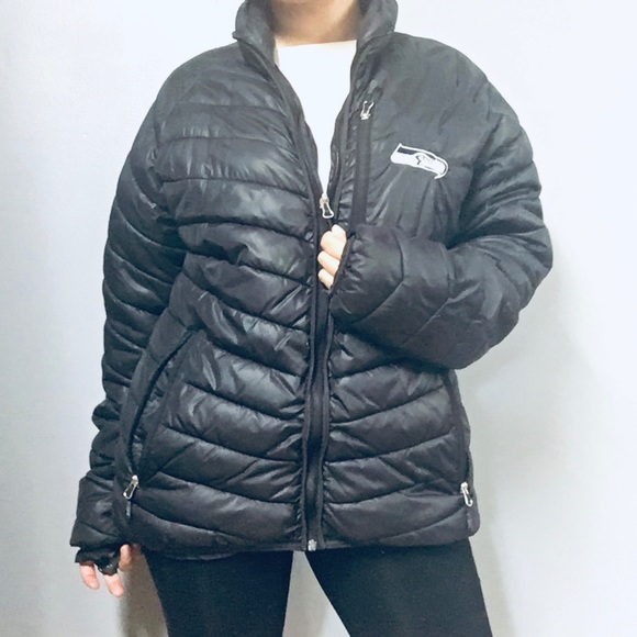 CUTTER & BUCK // CLIQUE • Seahawks Puffer Jacket L